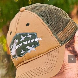 Southern Marsh Hat